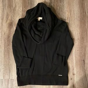 NWOT Chic oversized cowl neck sweater. Crafted from a soft cotton blend